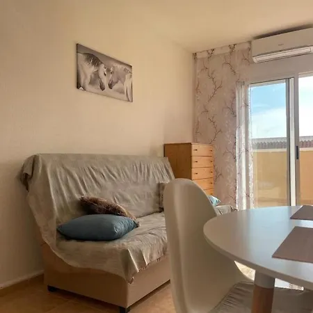 Apartment уютные с боковым видом на море Torrevieja